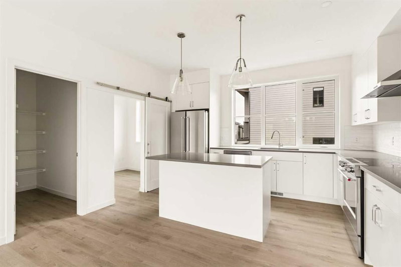 91, 1453 Na'a Drive SW, Medicine Hill — interior photo