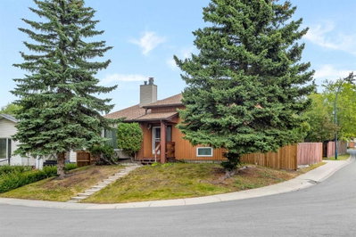 147 Whitlock Close NE