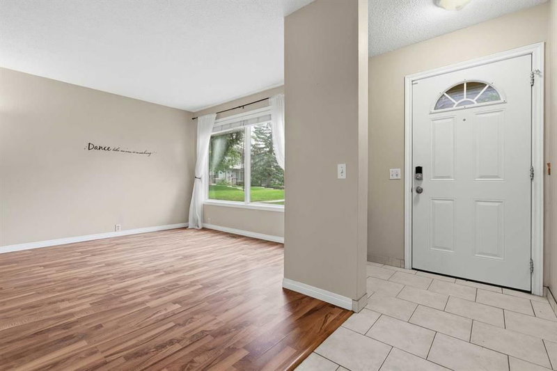 224, 999 Canyon Meadows Drive SW, Canyon Meadows — interior photo 5