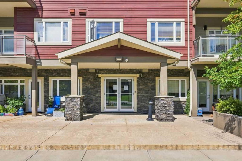402, 11 Millrise Drive SW, Millrise — interior photo 5