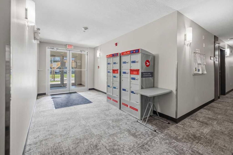 402, 11 Millrise Drive SW, Millrise — interior photo 6