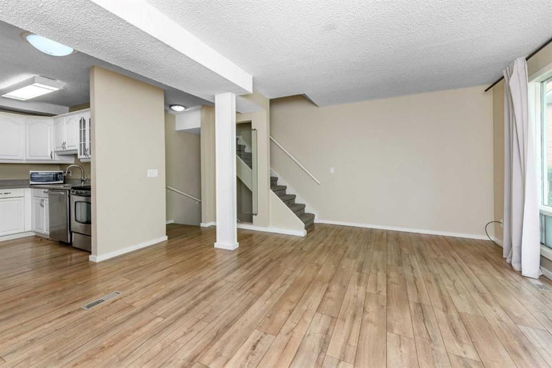 8, 643 4 Avenue NE, Bridgeland/Riverside — interior photo 7