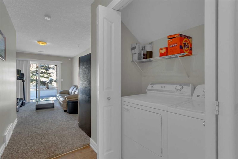 10 West Cedar Rise SW, West Springs — interior photo