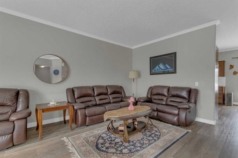 10 West Cedar Rise SW, West Springs — interior photo 6