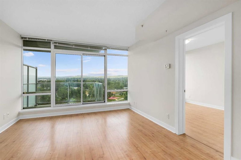811, 30 Brentwood Common NW, Brentwood — interior photo 5