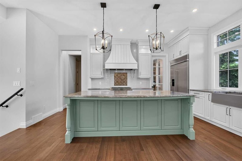8 Spring Valley Lane SW, Springbank Hill — interior photo