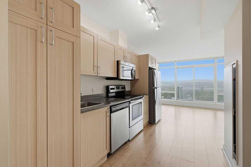 1309 - 30 Brentwood Common NW