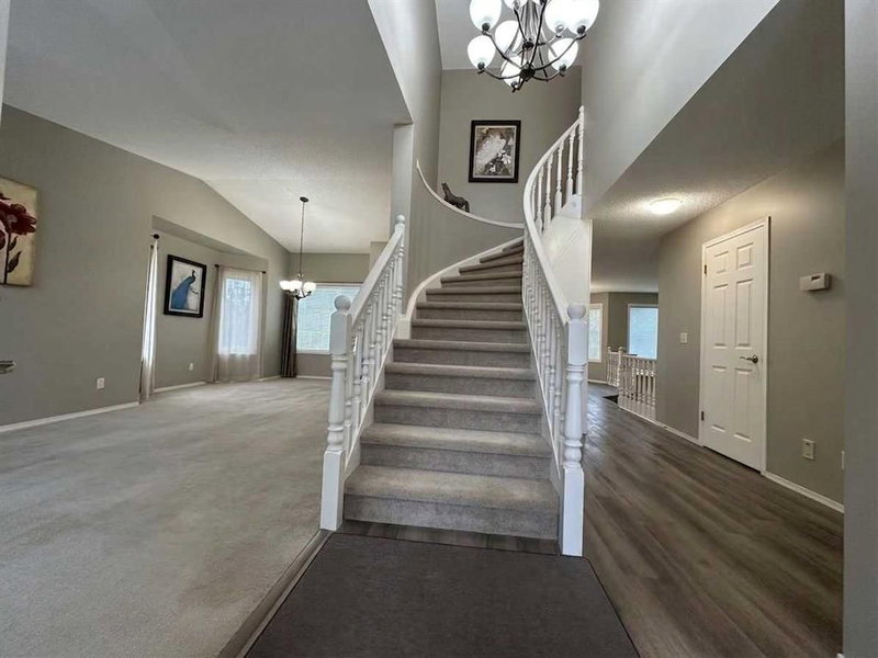 153 Hawkdale Circle NW, Hawkwood — interior photo