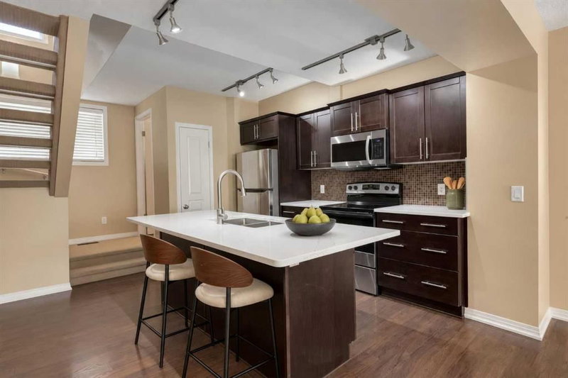 125 Auburn Bay Common SE
