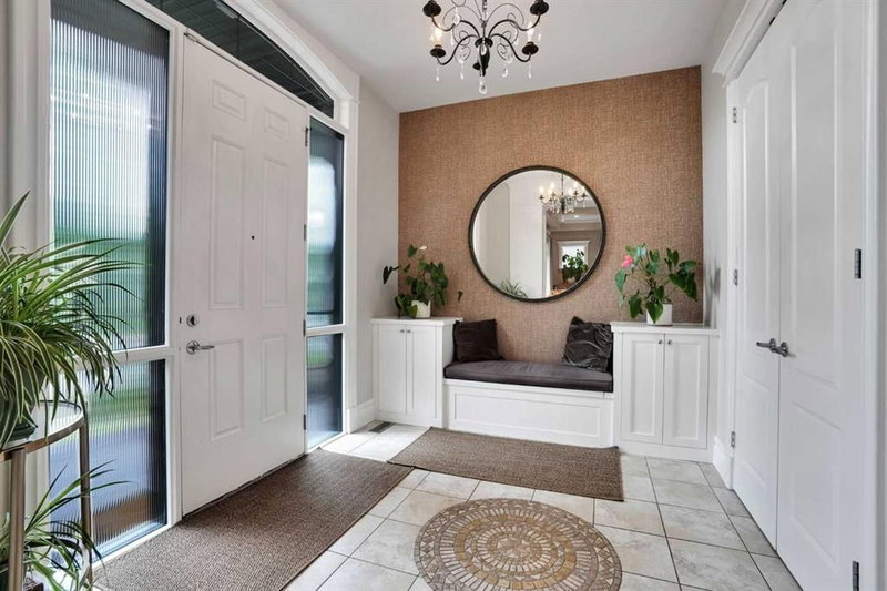 729 26 Avenue NW, Mount Pleasant — interior photo 5