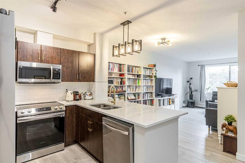 246, 2727 28 Avenue SE, Dover — interior photo 7