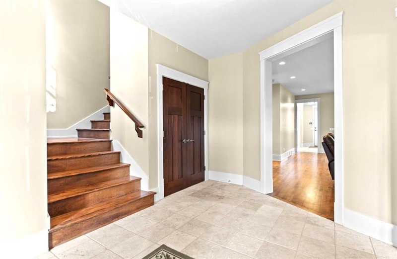 1428 2A Street NW, Crescent Heights — interior photo 5