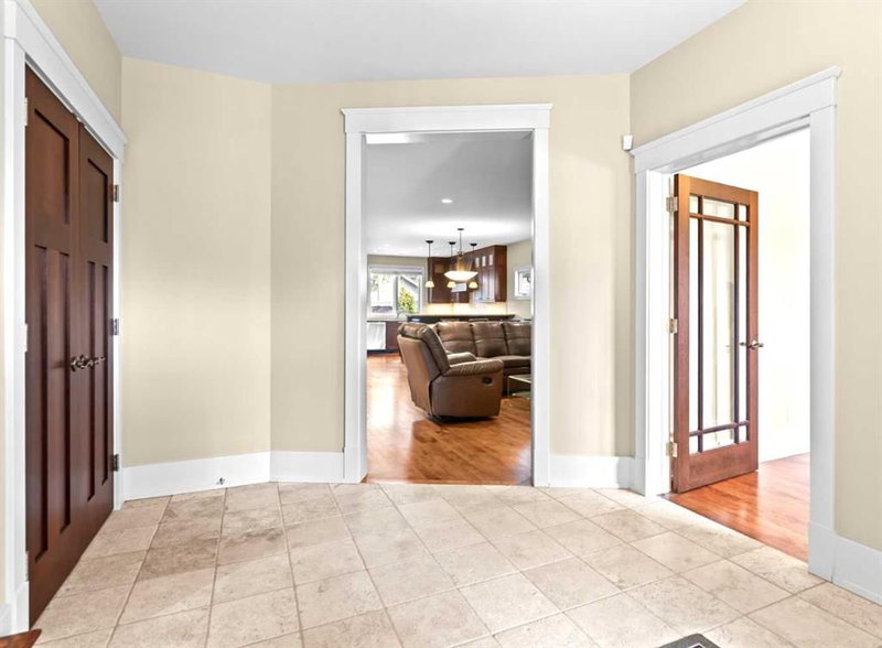 1428 2A Street NW, Crescent Heights — interior photo 6