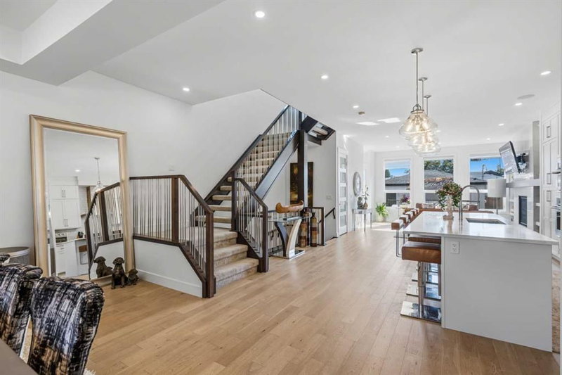 3308 2 Street NW, Highland Park — interior photo 5