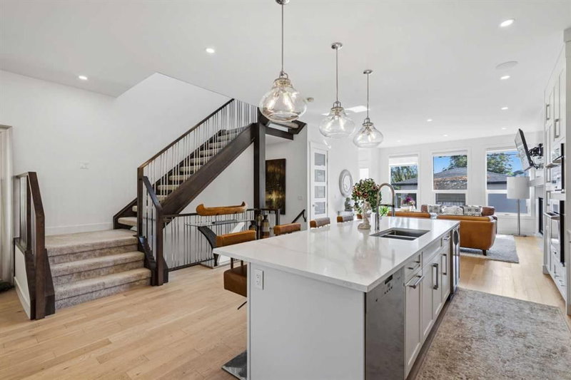 3308 2 Street NW, Highland Park — interior photo 7