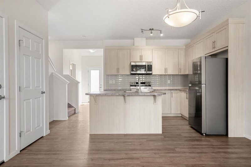 61 Cityline Gate NE, Cityscape — interior photo 6