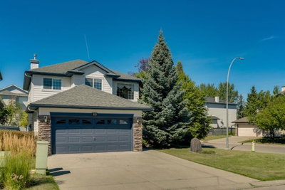 83 Panorama Hills Close