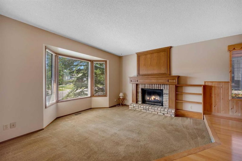 124 Macewan Drive NW, MacEwan Glen — interior photo 5