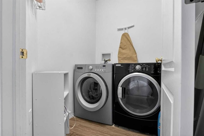 418, 10 Sierra Morena Mews SW, Signal Hill — interior photo 5