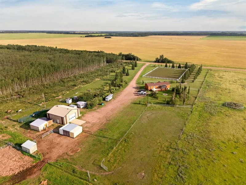 18142 Township Road 1102