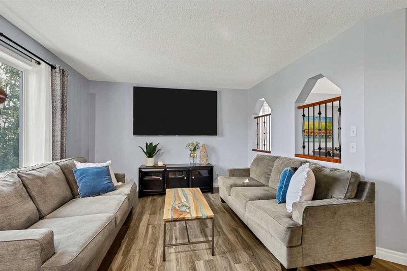 32 Valley Crest Gardens NW, Valley Ridge — interior photo 7