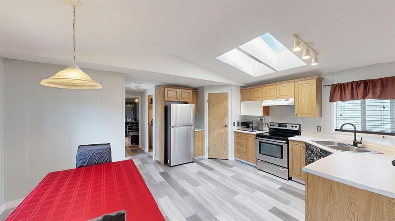 269 McKinlay Crescent