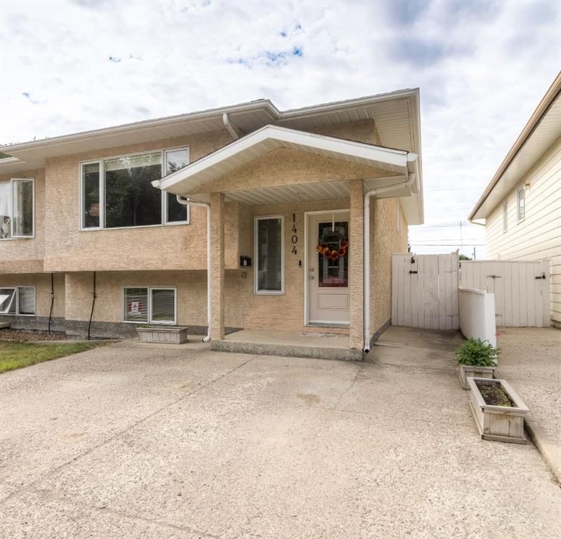 1404 16 Avenue S