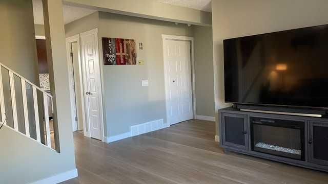 44 Falwood Crescent NE, Falconridge — interior photo 6