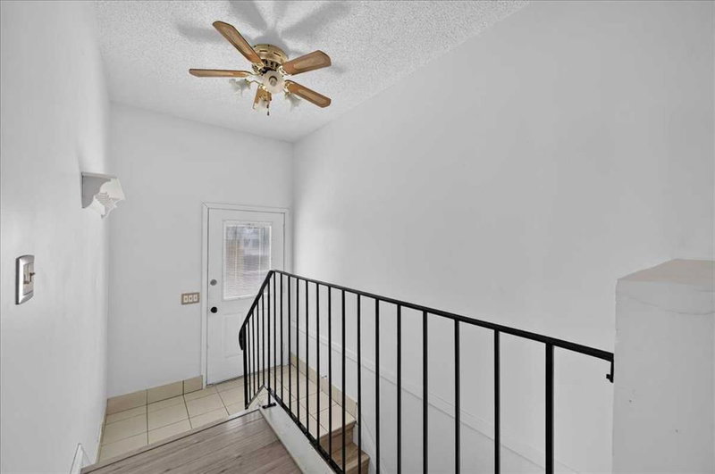 235 Abalone Place NE, Abbeydale — interior photo 5