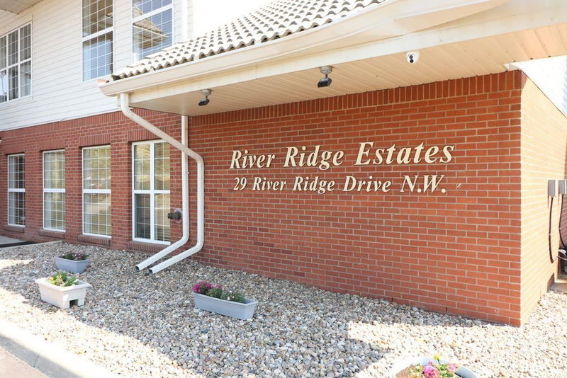 415 - 29 River Ridge Drive NW