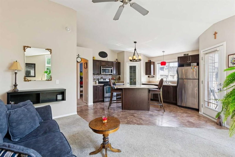 201 - 60 Panatella Landing NW