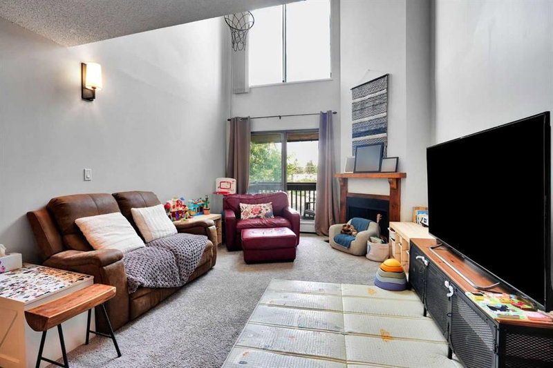 308A, 7301 4A Street SW, Kingsland — interior photo 5