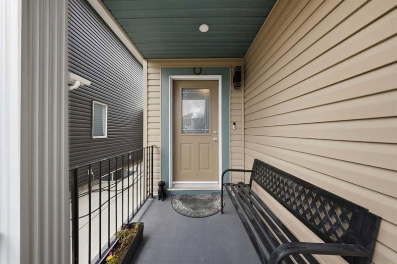 19 MARTHA'S MEADOW Close NE, Martindale — photo 3