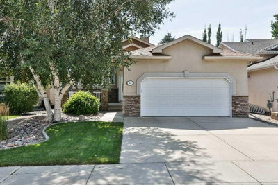 54 Rivercrest Court W
