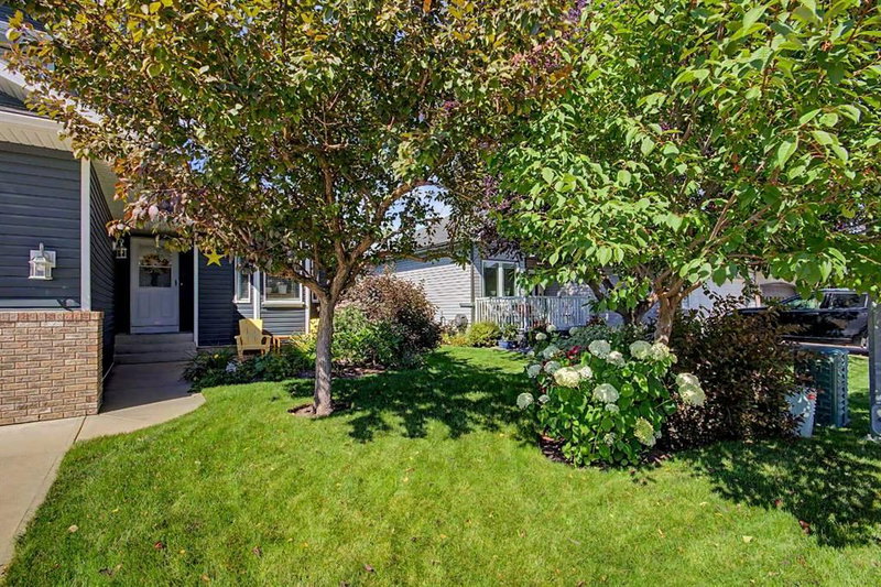 54 Edendale Crescent SE