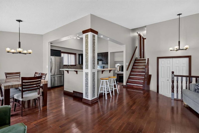 196 Suncrest Way SE, Sundance — interior photo 6