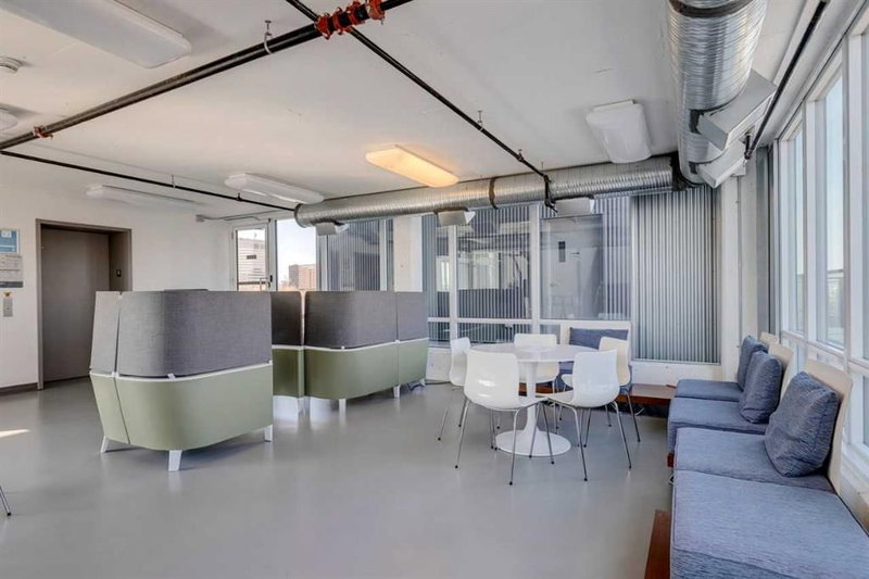 503, 450 8 Avenue SE, Downtown East Village — interior photo