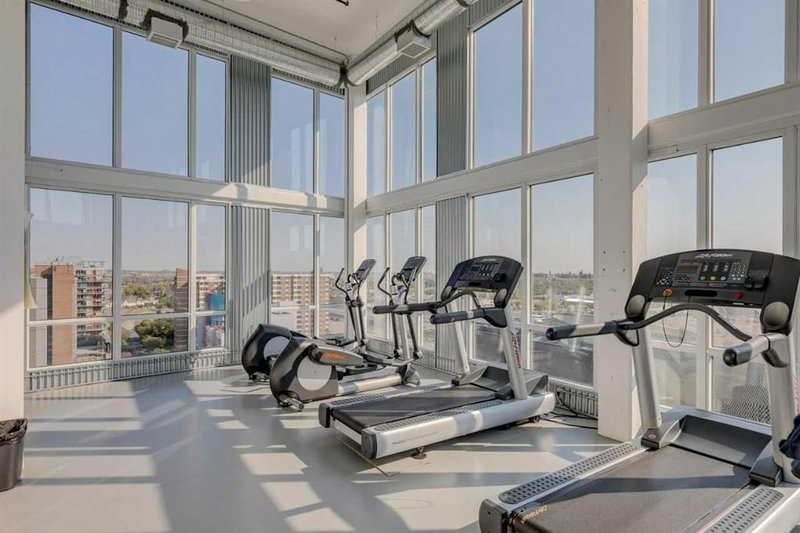 503, 450 8 Avenue SE, Downtown East Village — interior photo 5