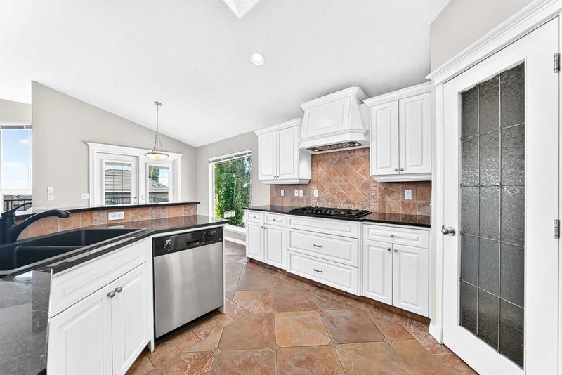 35 Arbour Vista Way NW, Arbour Lake — photo 3
