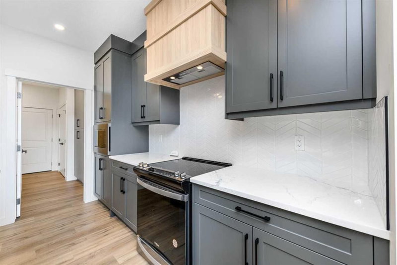 124 Heritage Boulevard, Heritage Hills — interior photo 5