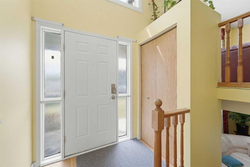 96 Falshire Close NE, Falconridge — photo 3