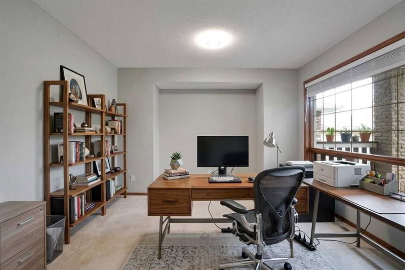 207 Citadel Peak Circle NW, Citadel — interior photo