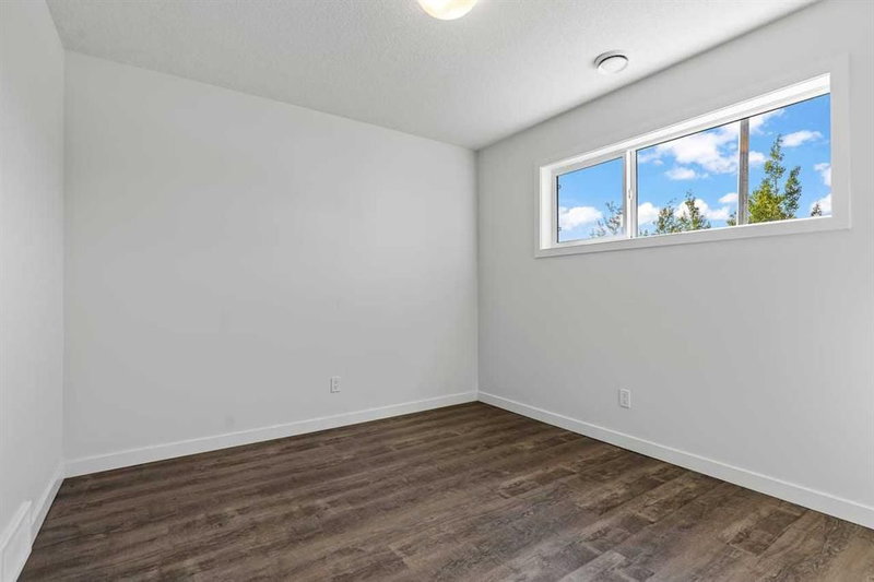 30 Evanscrest Manor NW, Evanston — interior photo 5