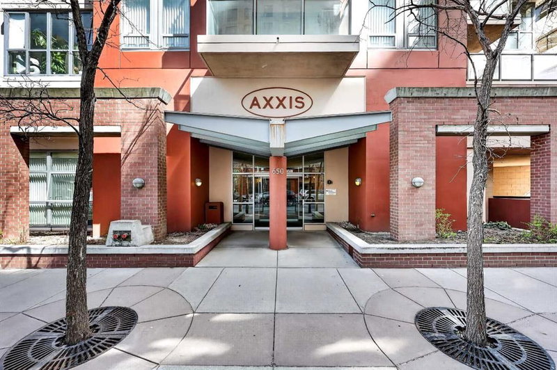 1301, 650 10 Street SW — listing photo