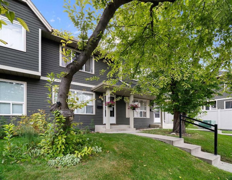 321 Queenston Heights SE