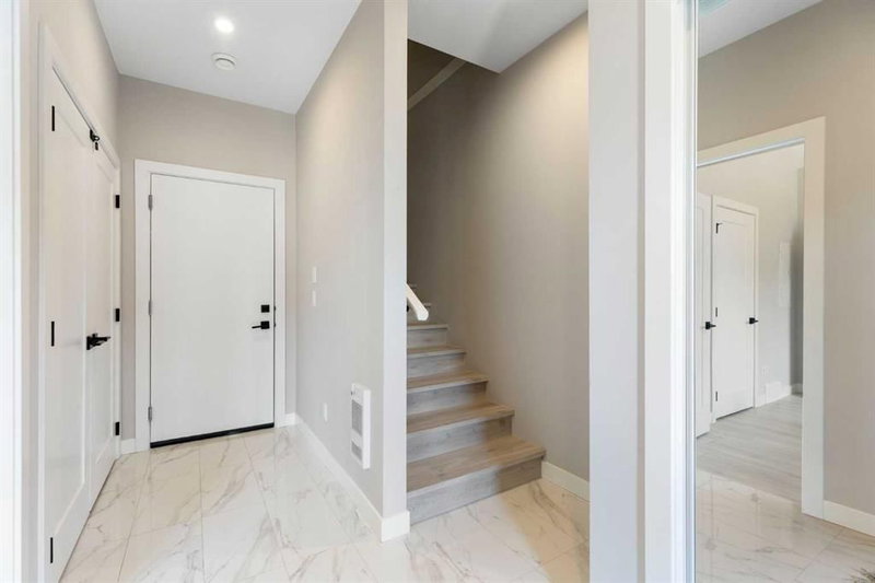 830 81 Street SW, West Springs — interior photo