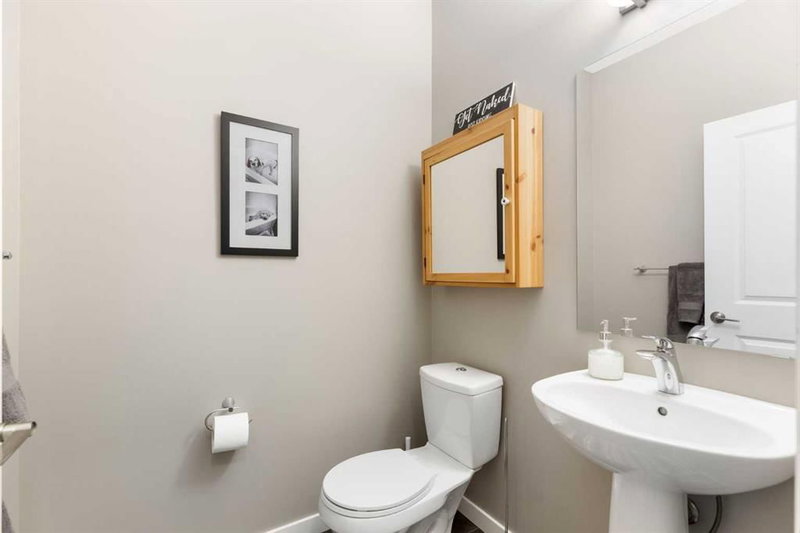 69 Chaparral Valley Crescent SE, Chaparral — interior photo