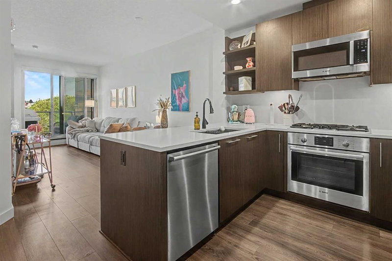 422, 88 9 Street NE, Bridgeland/Riverside — interior photo 5