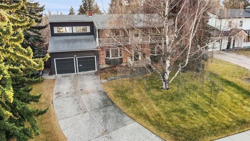 1223 Baldwin Crescent SW