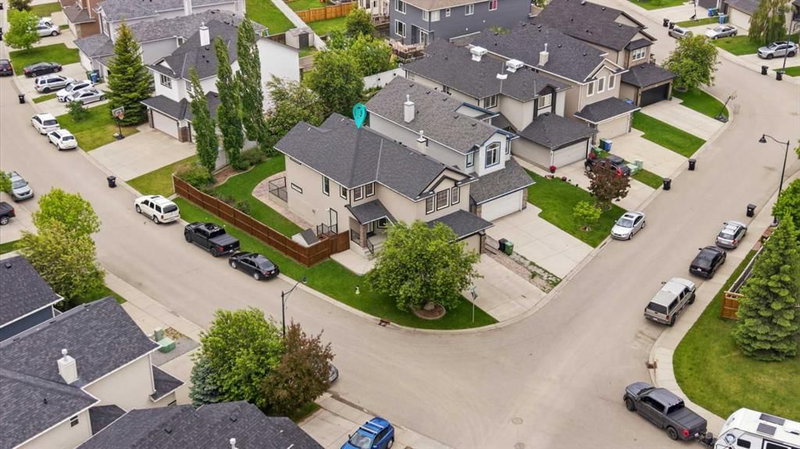 137 Evanscove Circle NW, Calgary, Alberta